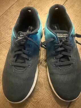 Skechers GoWalk Women’s Navy with Teal Accent Walking Sneakers